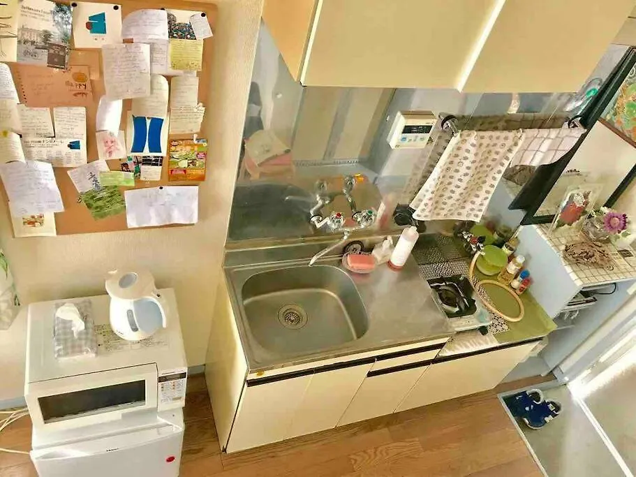 Beautiful, Sunny, & Quiet Apt Close To Metro 201 Tokyo Japan