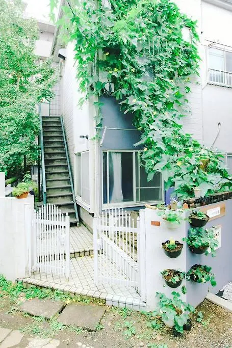Beautiful, Sunny, & Quiet Apt Close To Metro 201 Tokyo Apartment